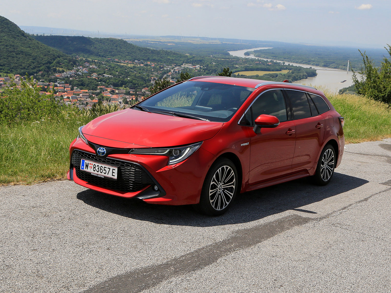 Toyota Corolla Touring Sports Style 2,0 Hybrid