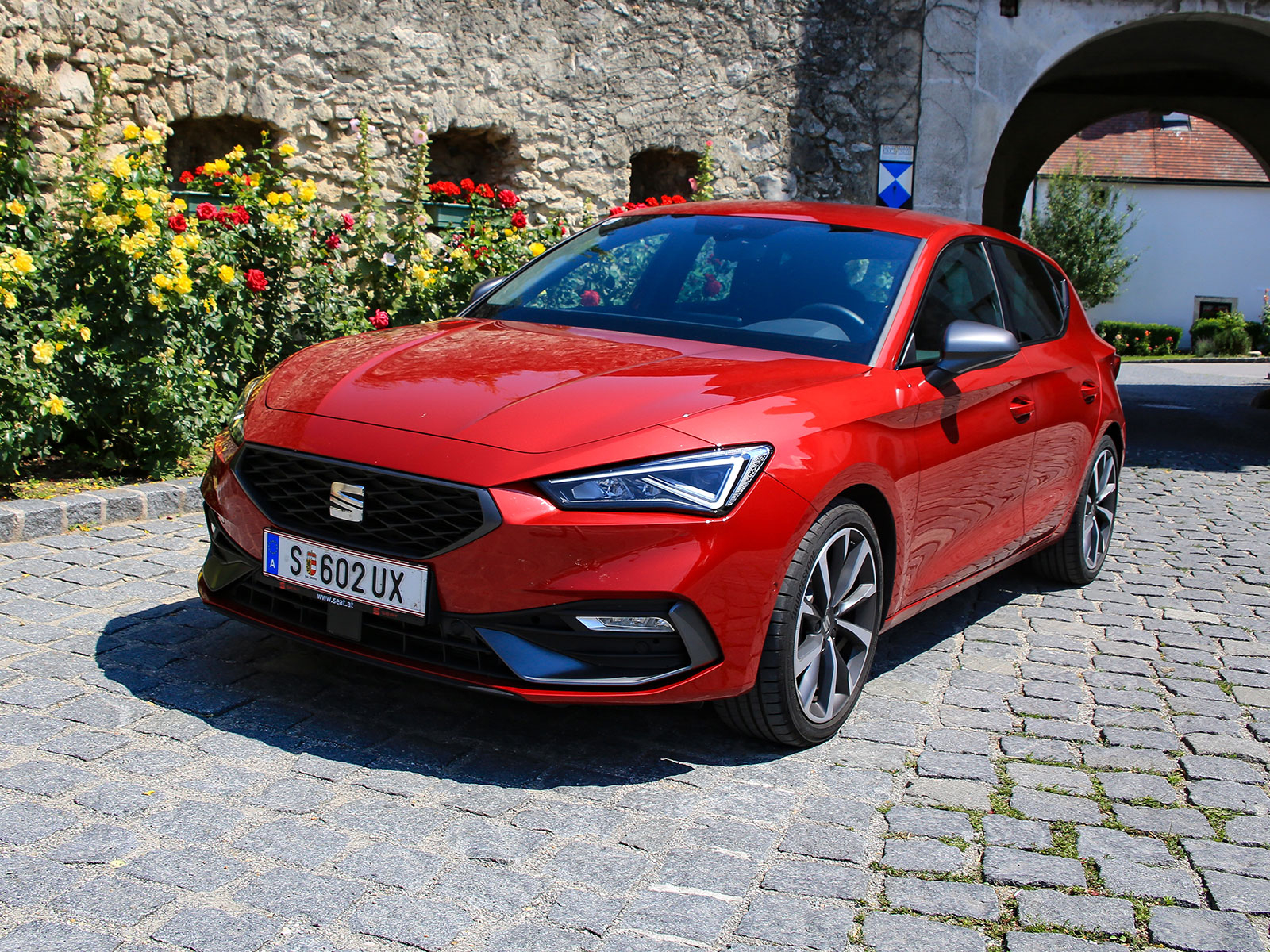 Seat Leon FR 1,5 eTSI ACT DSG AutoGuru.at