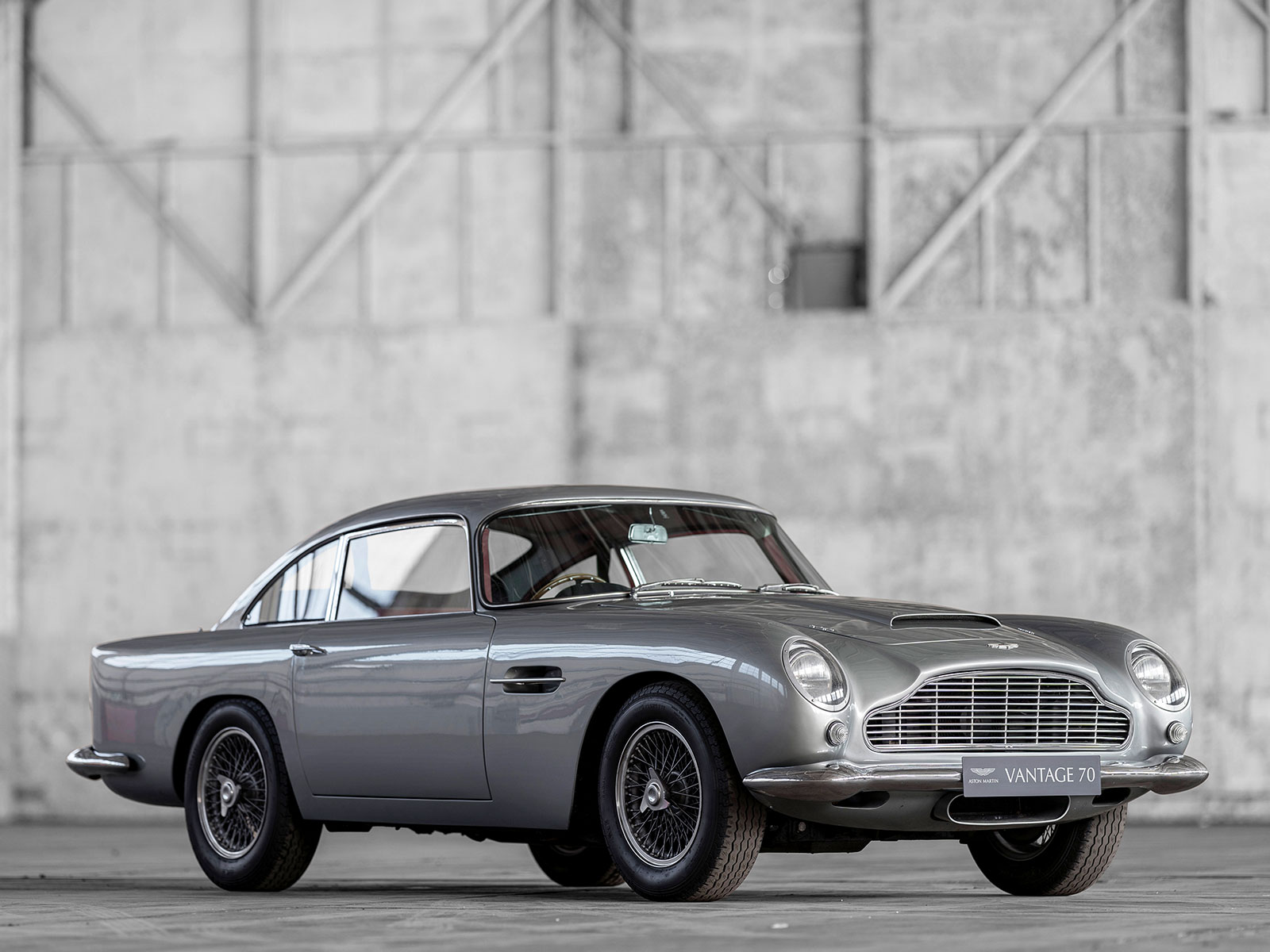 Aston Martin DB4 Vantage (c) Aston Martin
