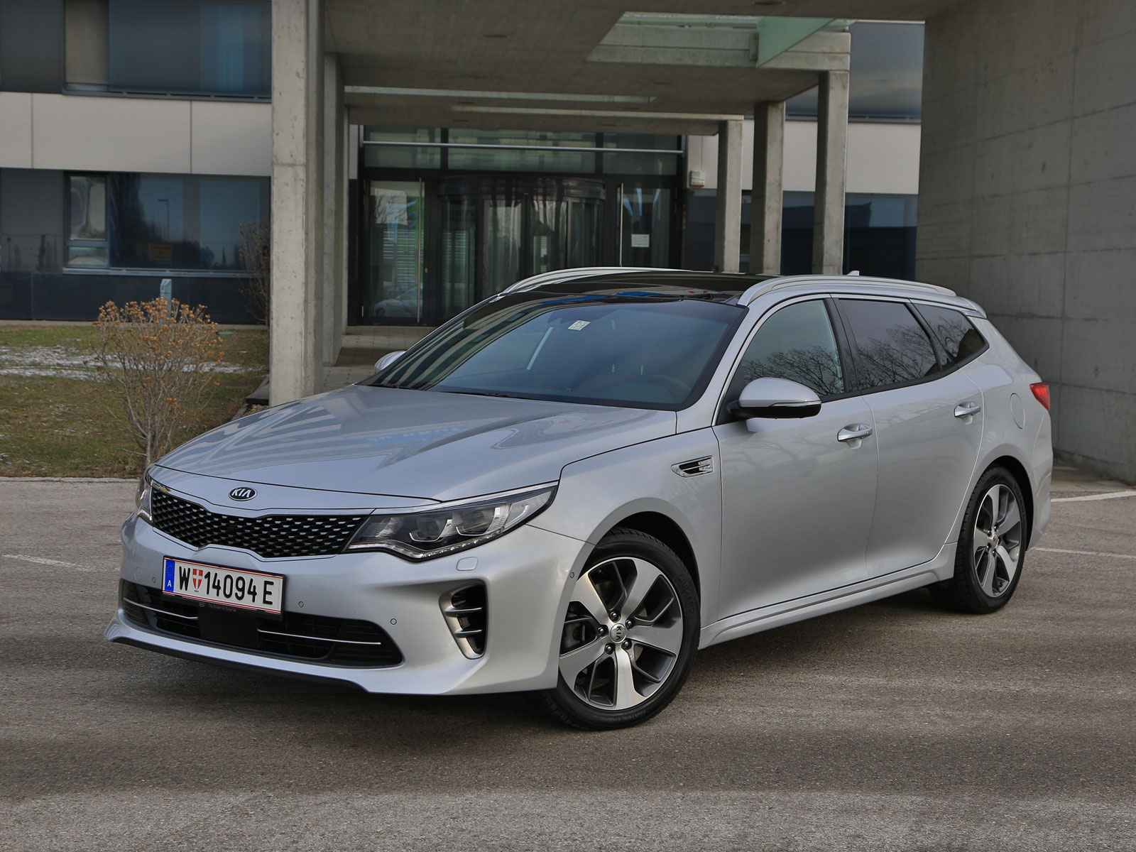 Kia Optima SW 1,7 CRDi DCT7 GTLine Test