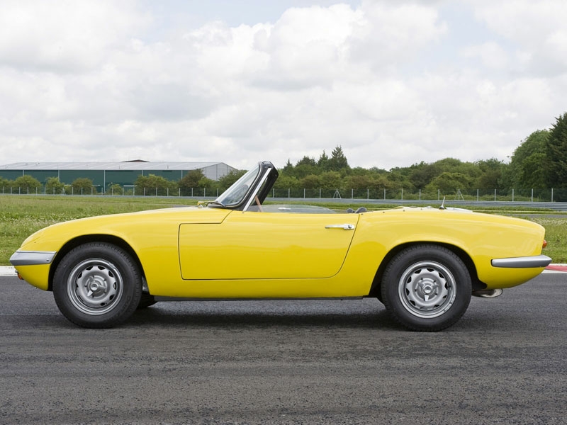 Lotus Elan (c) Lotus