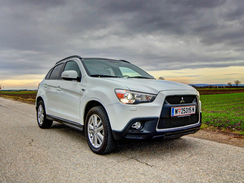 Mitsubishi asx видео. Mitsubishi ASX. ASX 1.8. Mitsubishi ASX 1.8 D. То Мицубиси АСХ 1.8.