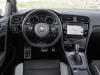 VW Golf R Variant (c) VW