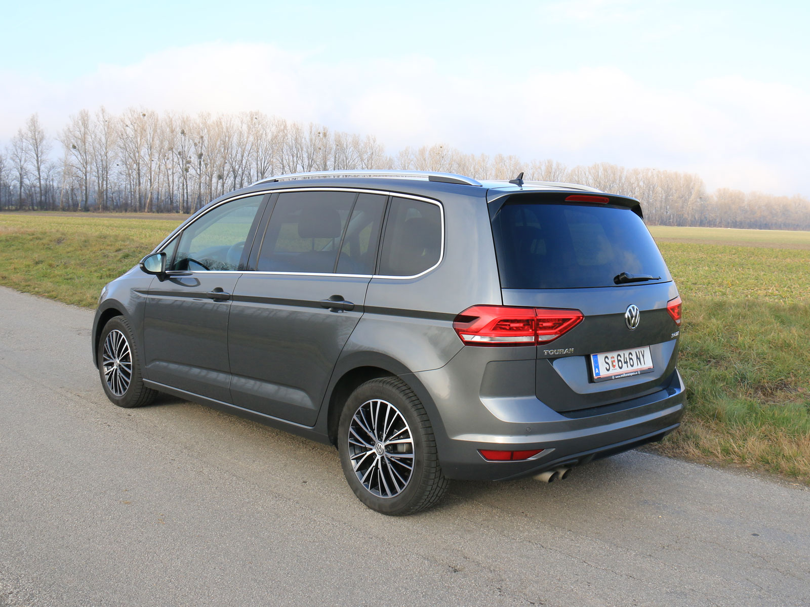 VW Touran Highline 2.0 TDI Testbericht