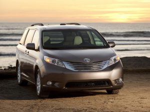 2011 sienna 6