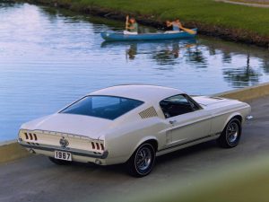 1967 mustang fastback 1