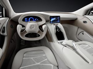 2010_mercedes_f800_4 2010 mercedes f800 4
