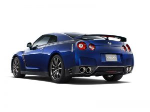 2011 nissan gtr 2