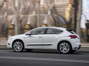 2011 ds4 6