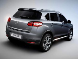 2012_peugeot_4008_2 2012 peugeot 4008 2