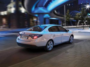 2012_renault_fluence_ze_2 2012 renault fluence ze 2