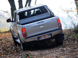 2011_hilux_02 2011 hilux 02