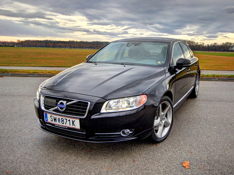 Вольво дизель купить в спб. Дизельный Volvo седан. Дизельный Вольво купе. Volvo дизель 2003b. Вольво дизель самый лучший кузов.