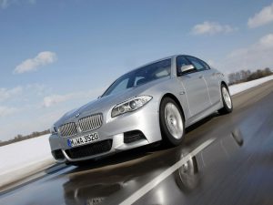 2012 bmw m550dx 01