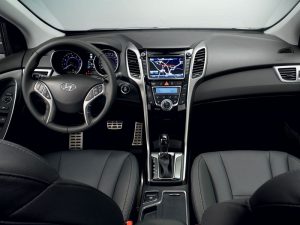 2012_hyundai_i30_04 2012 hyundai i30 04