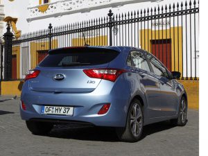 2012_hyundai_i30_09 2012 hyundai i30 09