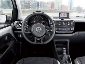 2012 vw up 4tuerer 04a