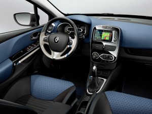 2012 clio 04a