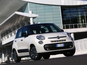 2012 fiat 500 l 01