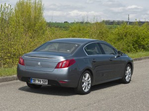 2012_peugeot_508_hybrid_2 2012 peugeot 508 hybrid 2