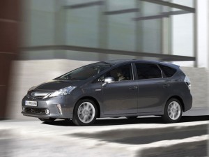 2012_prius_plus_01 2012 prius plus 01