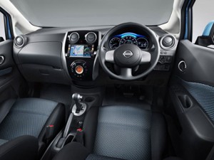 2012_nissan_note_03 2012 nissan note 03
