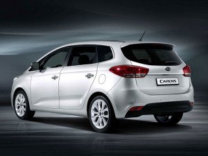 2012 kia carens 02