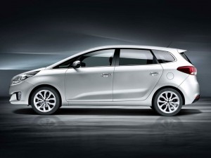 2012 kia carens 03