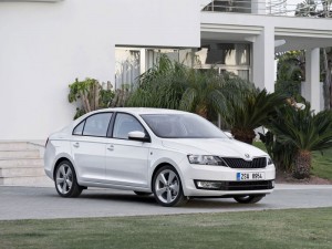 2012 skoda rapid 03