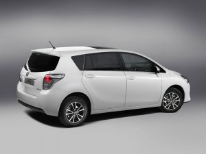 2012 toyota verso 02