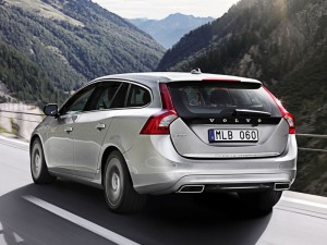 2012_volvo_v60_hybrid_02 2012 volvo v60 hybrid 02