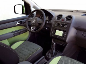 2012 vw cross caddy 03