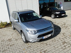 2012_mitsub_outlander_08 2012 mitsub outlander 08