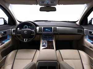 2012_jaguar_xf_sb_04 2012 jaguar xf sb 04