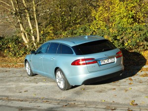 2012 jaguar xf sb 17