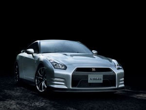 2012 nissan gtr 01