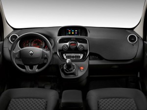 (c) Renault