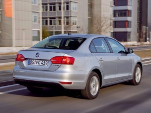 (c) VW