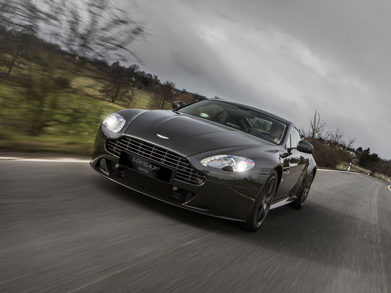 2013 aston vantage sp10 1