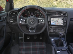 (c) VW