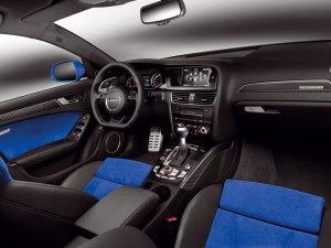 (c) Audi