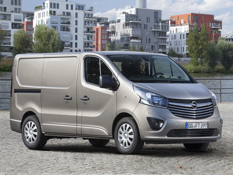 Opel Vivaro 290819