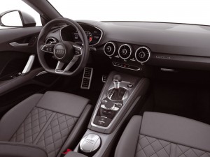 (c) Audi
