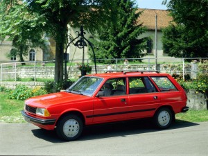 (c) Peugeot