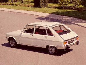 (c) Renault