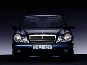 (c) Mercedes-Benz
