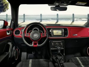 (c) VW