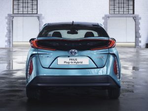 (c) Toyota