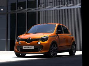 (c) Renault Design