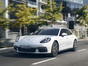 03 Panamera 4 E Hybrid Spor